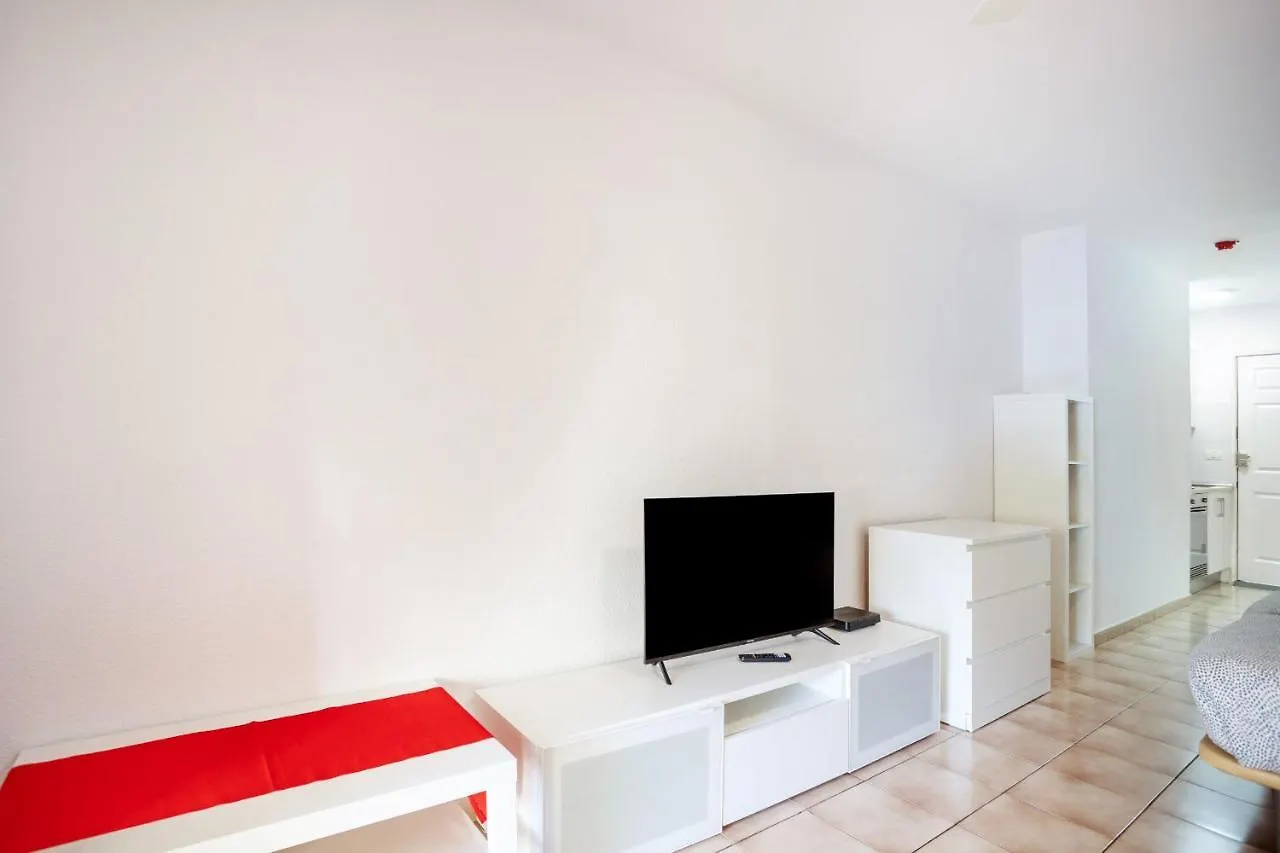 Castle Harbour Cozy Studio Heated Pool Los Cristianos Lovetenerife Arona  Apartment